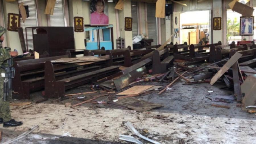 27 muertos tras atentado en catedral de Filipinas