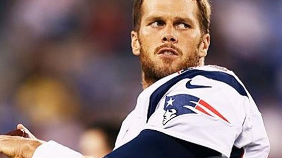 Aparece supuesto ladrón de jersey de Tom Brady