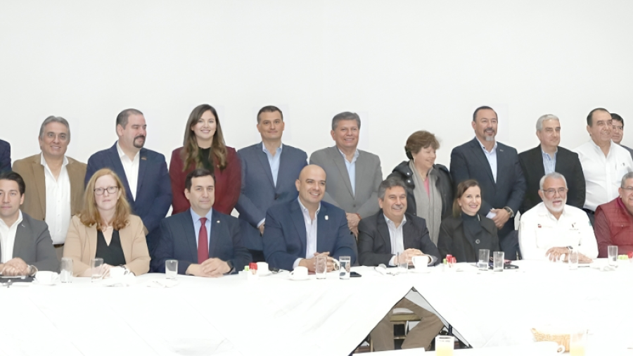Acuerdan SE, SOP y transportistas impulsar desarrollo económico de Nuevo Laredo