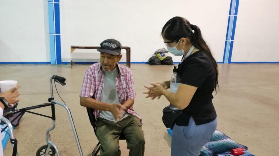 DIF Reynosa al pendiente de familias en albergues