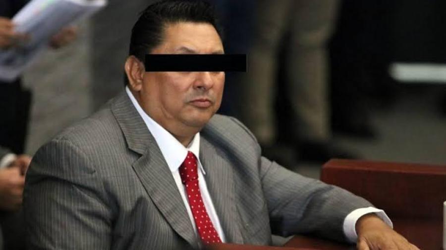 Rechaza jueza suspender proceso penal contra Uriel Carmona