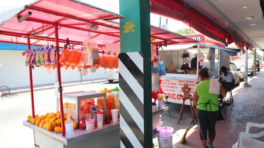 Activan protocolo para liberar vialidades y banquetas del centro histórico