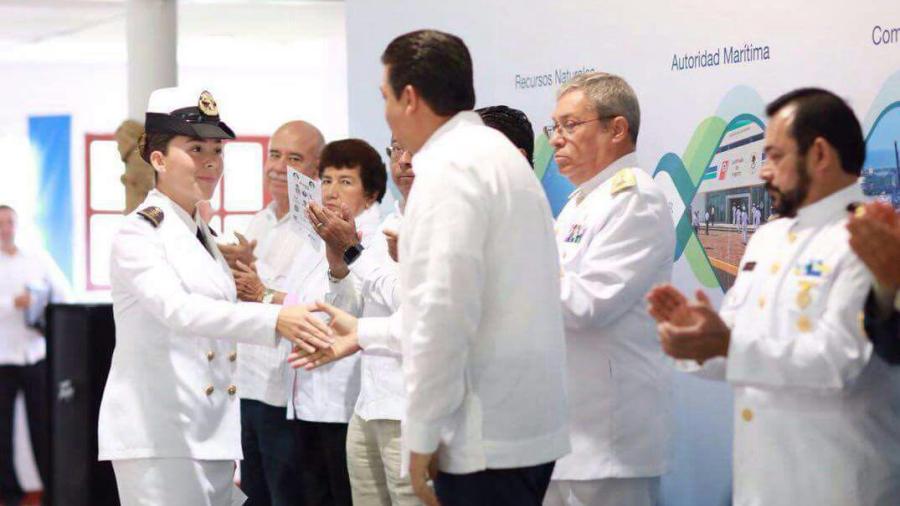 Primera Zona Naval conmemora el LXXV aniversario del día de la Marina