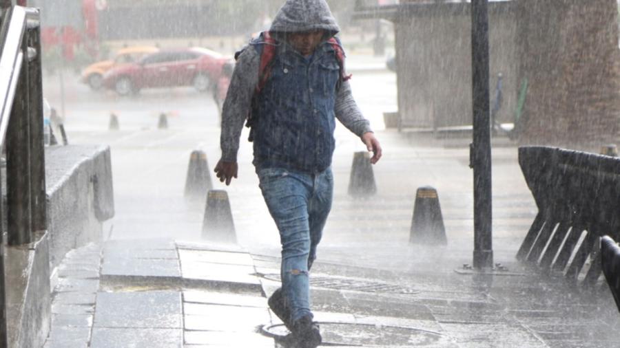 Prevén fuertes lluvias en varios estados del país 