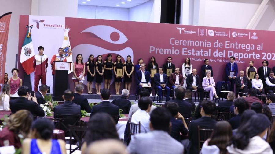 Entrega Américo Premio Estatal del Deporte 2023