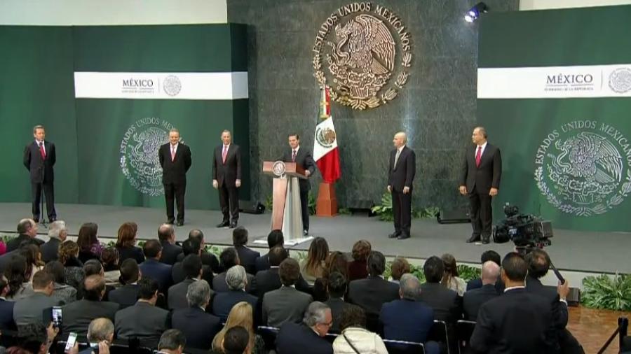 Meade deja Hacienda, Gonz&aacute;lez Anaya lo sustituye