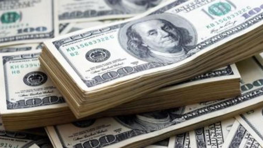 D&oacute;lar cotiza en 20.22 pesos a la venta en casas de cambio 