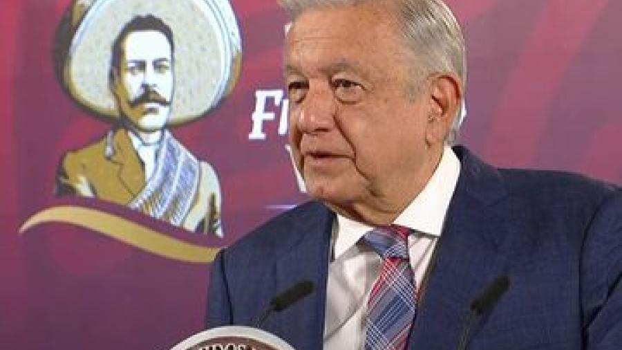 AMLO celebra fallo que permitirá distribución de libros de texto en Chihuahua