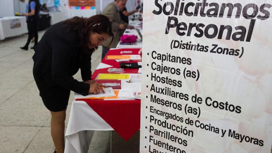 Recupera México más de 200 mil empleos en Octubre