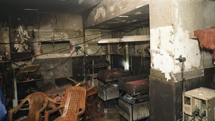 Mueren cuatro bebés durante un incendio en hospital infantil de la India