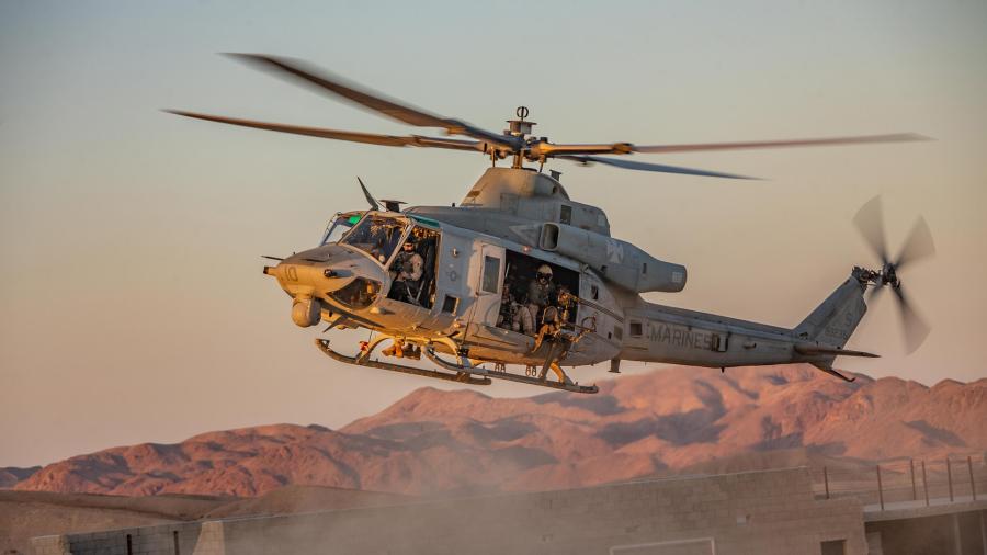 Helicóptero militar de EU desaparece con cinco soldados a bordo