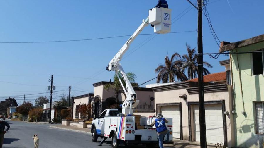 Mejoran luminarias seguridad y paisaje urbano 