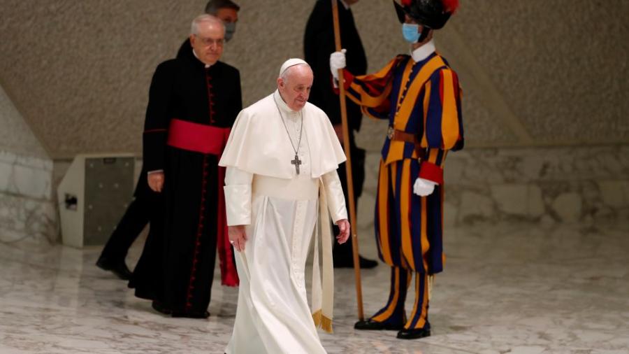El Vaticano confirma un caso de Covid-19 en la residencia del papa Francisco