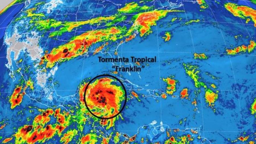 Podría 'Franklin' convertirse en huracán al llegar a la Península de Yucatán