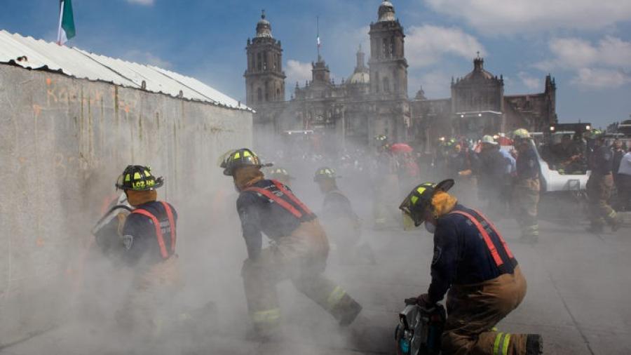 Detienen a falso bombero que laboró cinco años para el Gobierno capitalino