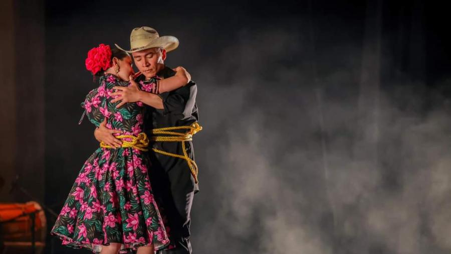 Participó el Alcalde Carlos Peña Ortiz en la inauguración del Festival Internacional en la Costa del Seno Mexicano