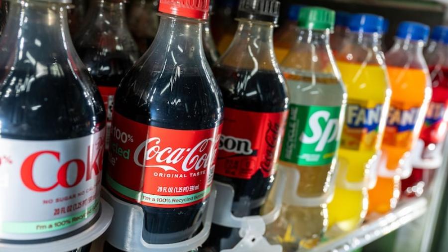 ¡Hay acuerdo! Refresqueras reducirán el calorías en bebidas y gobierno realizará ajustes al IEPS