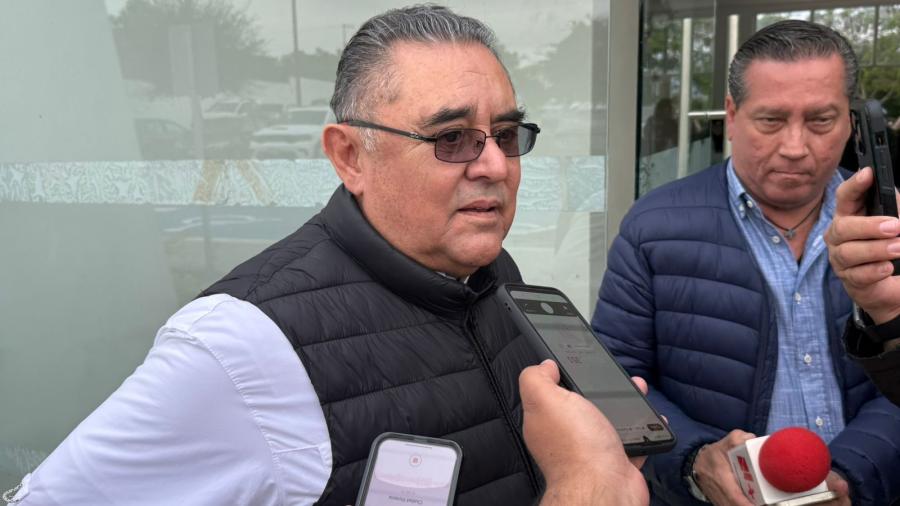 Ley en materia de extorsi&oacute;n castiga a quienes introduzcan celulares a penales