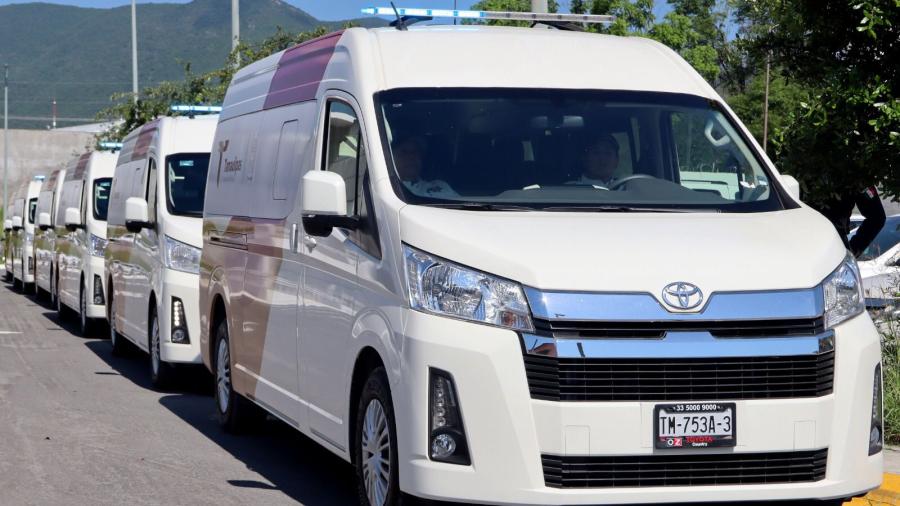 Entrega Gobernador ocho patrullas a Guardia Estatal de G&eacute;nero