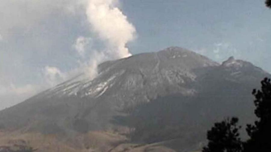 Van 55 exhalaciones del Popocatépetl en las últimas horas
