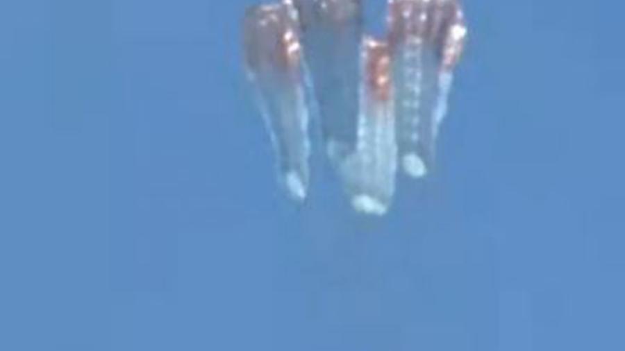 Astronautas aterrizan con éxito en la cápsula SpaceX 