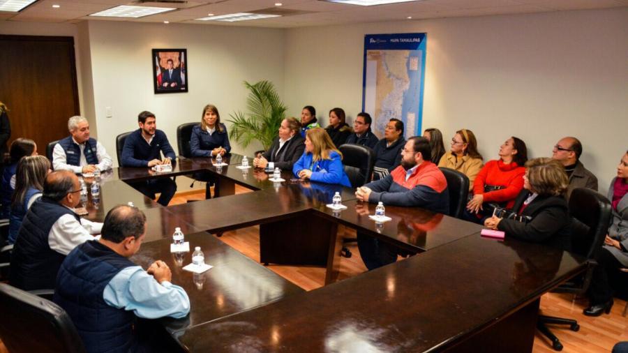 Entregan nombramiento a Subsecretaria de Educaci&oacute;n B&aacute;sica 