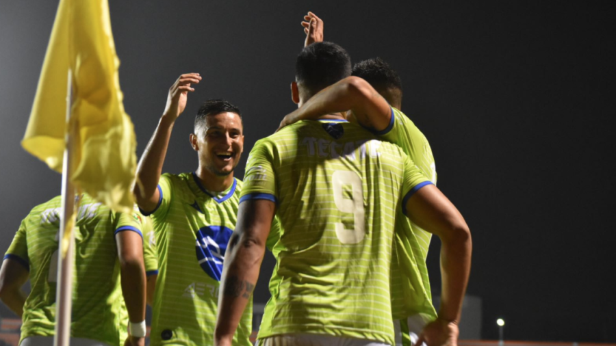 Correcaminos golea y se ubica en zona de liguilla