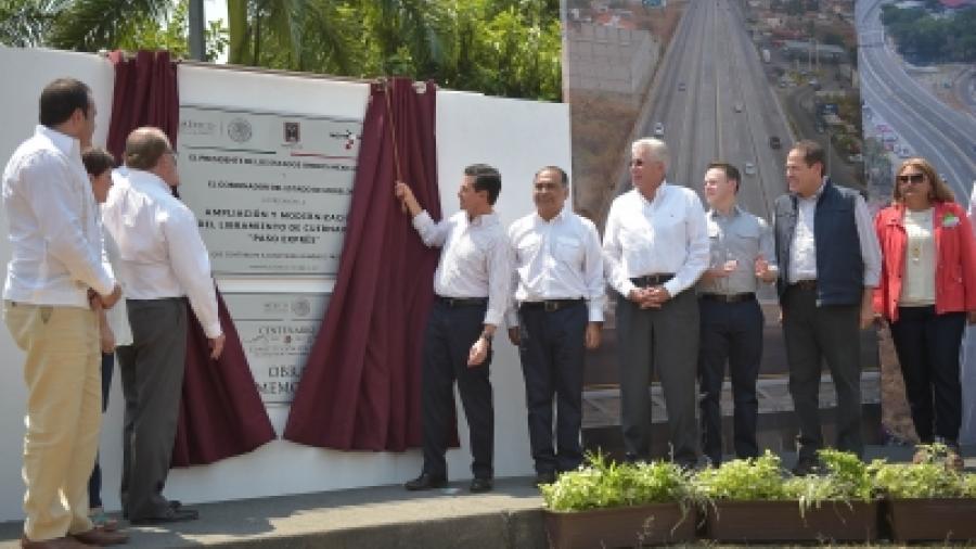 Peña Nieto inaugura en Morelos Paso Exprés que reduce tiempos CDMX-Acapulco