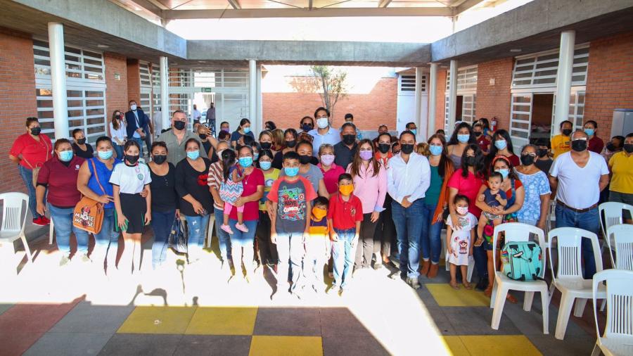 Recibe Carlos Peña Ortiz a Delegado Estatal de SEDATU