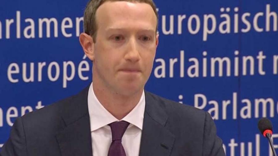 Zuckerberg pide perdón a Europa por robo de datos