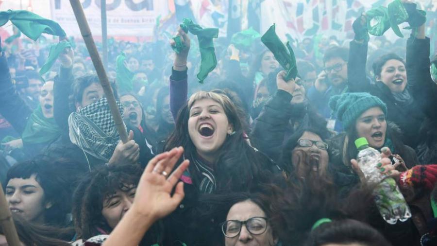 Presidente de Argentina no vetará la ley del aborto, en caso de ser aprobada