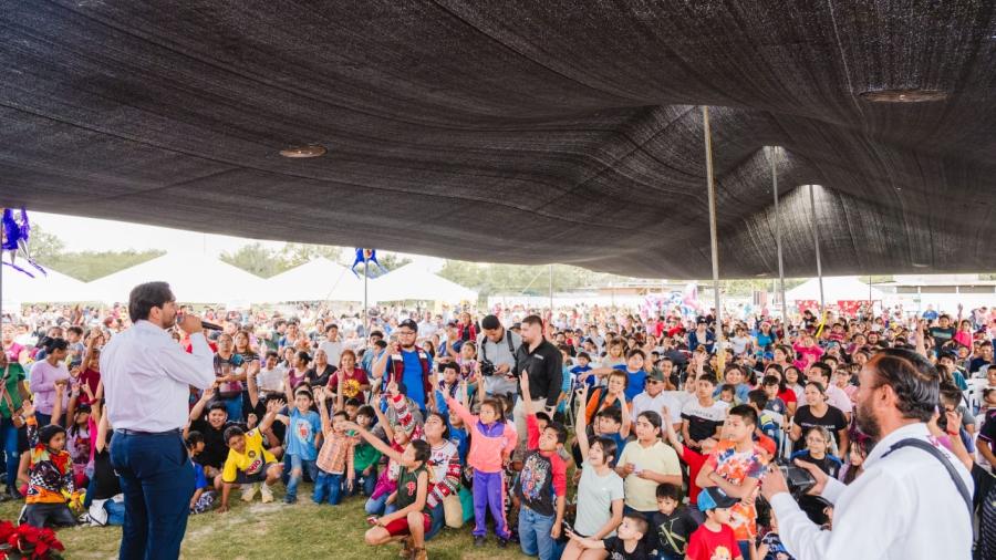 Vivieron más de 11 mil reynosenses magia de la Navidad con el Alcalde Carlos Peña Ortiz