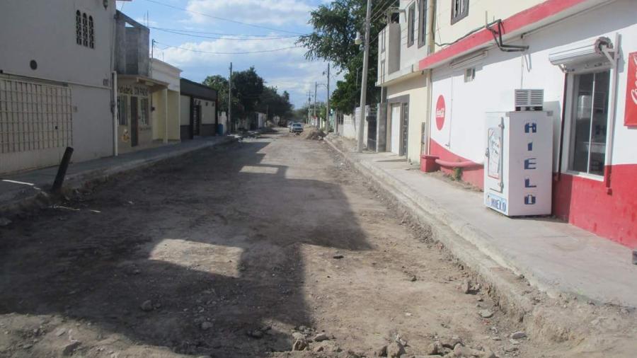 Más pavimentación para colonia Arcoíris