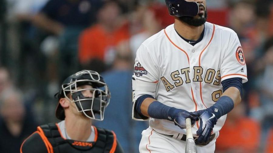 Astros arranca con victoria la defensa de su titulo
