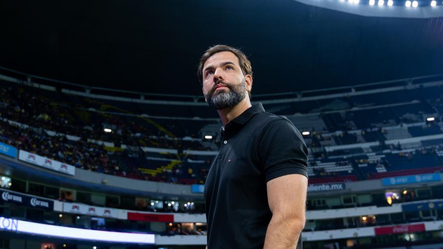 Gustavo Leal no continuará como DT del Atlético San Luis