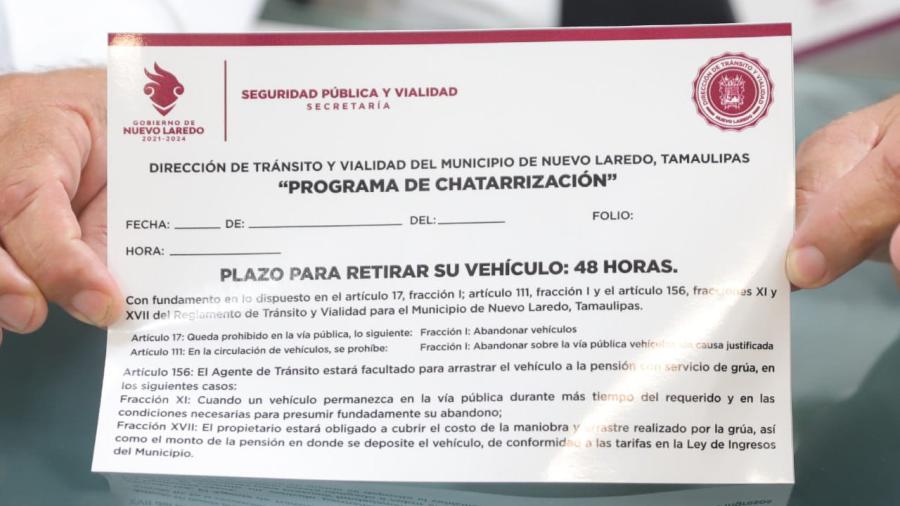 Retiran de la Vía Pública vehículos abandonados