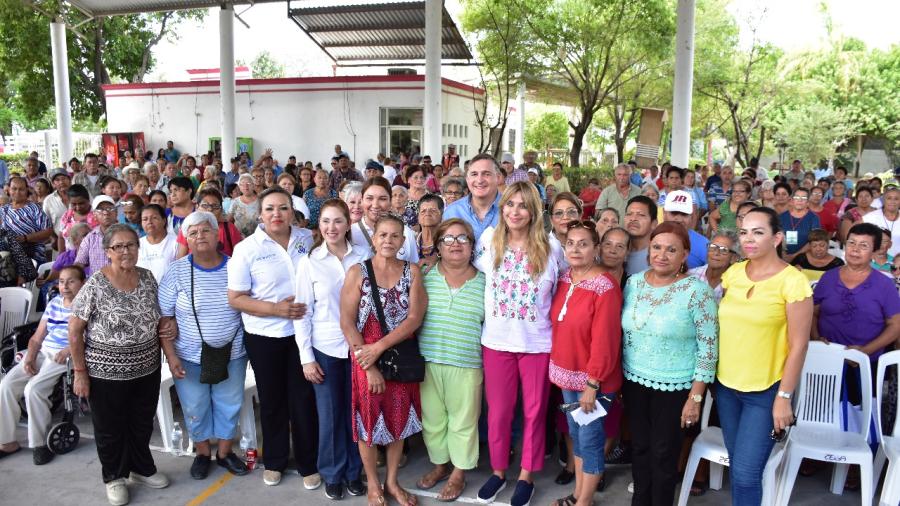 Reynosa trabaja en equipo con los adultos mayores