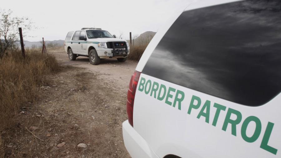 Rescatan a dos indocumentados tras seis días perdidos