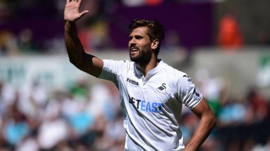 Llorente se rompe un brazo en un accidente de moto en Italia