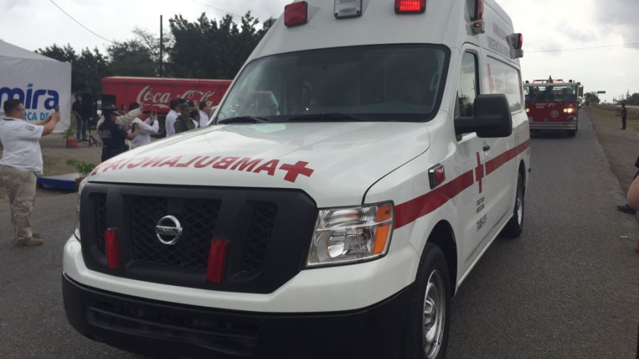 Voluntarias realizan buscan incrementar donativos a la Cruz Roja