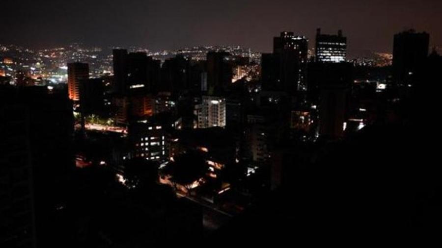 Nuevo apagón en Venezuela, ¡21 de los 23 estados sin luz!