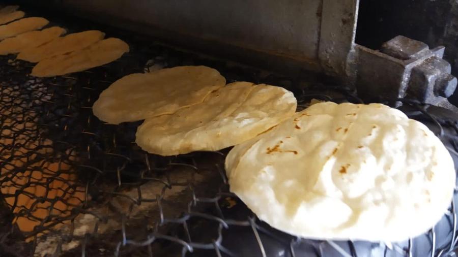 Tortilla podría empezar el 2023 hasta en 28 pesos