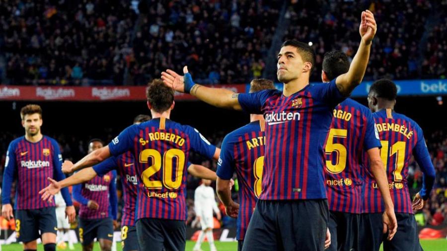 Luis Suárez y el Barcelona golean al Real Madrid