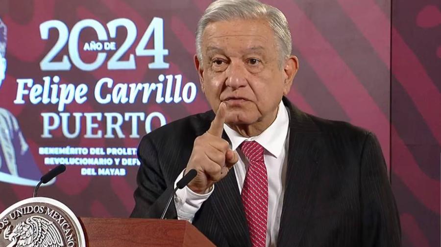 Investigación de Ayotzinapa estuvo mal hecha por ineficiencia o mala fe: AMLO