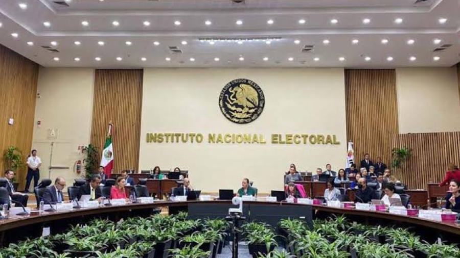 Morena recibe multa de 85 MDP por irregularidades de “corcholatas”