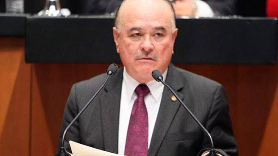 Renuncia Ernesto Ruffo Appel a cargo en el CEN panista