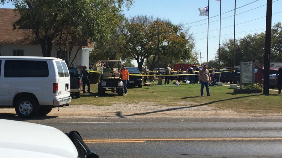 Atribuyen matanza en Texas a posible venganza familiar 