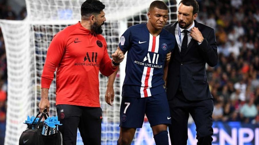  PSG confirma bajas de Mbappé y Cavani por lesión