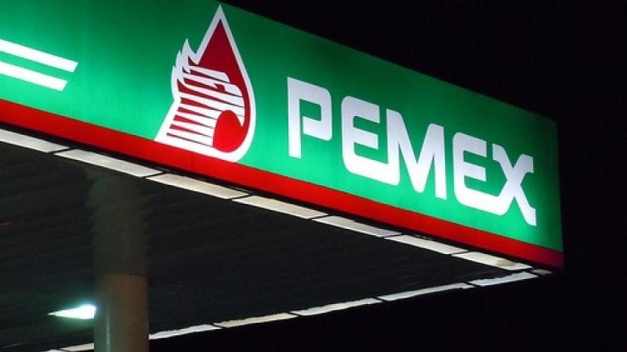 Sanciona SFP a cuatro funcionarios de Pemex por robo de hidrocarburos