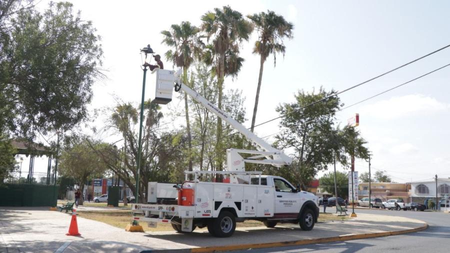 Atiende Gobierno Municipal m&aacute;s de 16 mil luminarias del poniente de la ciudad 